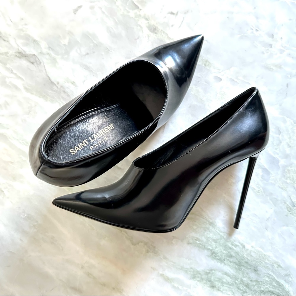 YSL Teddy Heel in  jazz noir leather